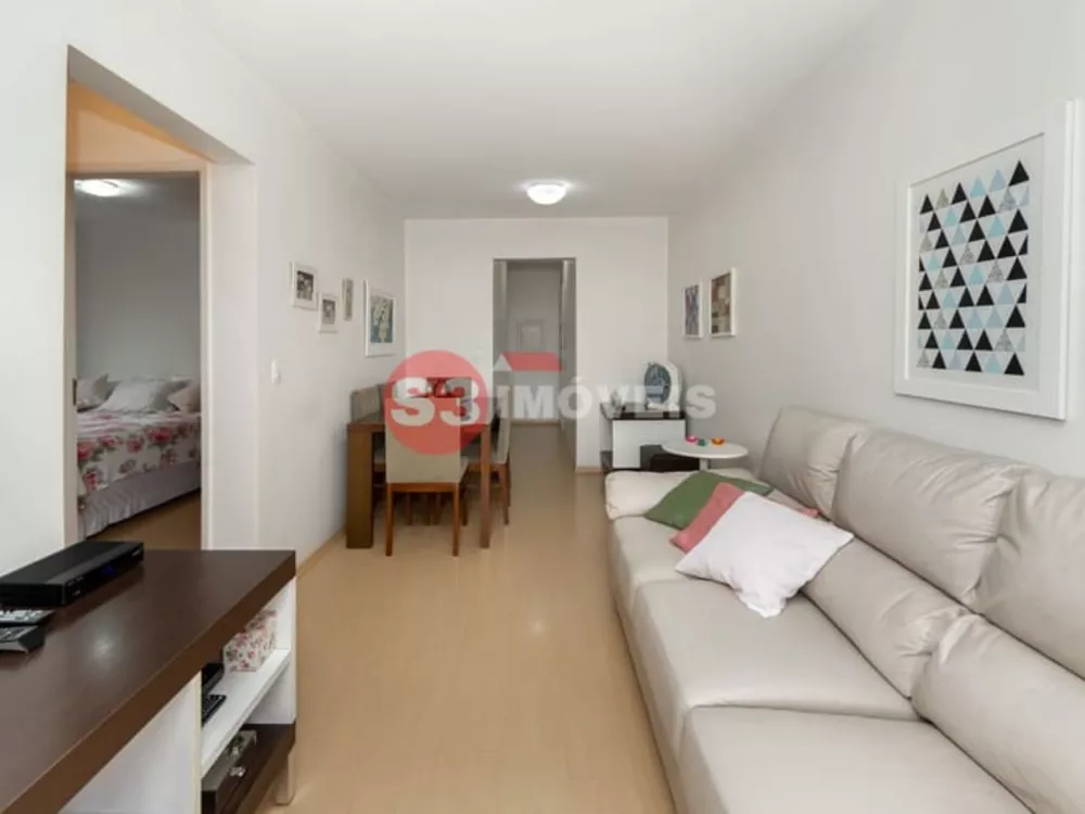 Apartamento à venda com 2 quartos, 63m² - Foto 2