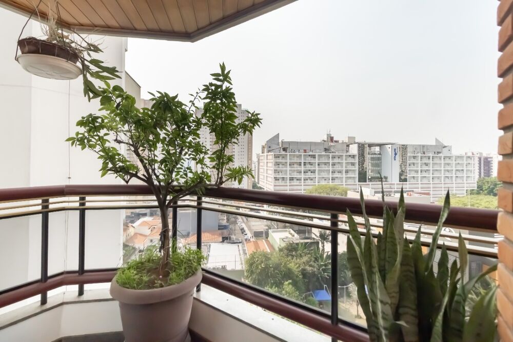 Apartamento, 3 quartos, 158 m² - Foto 1