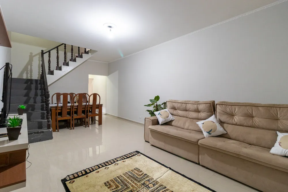 Casa, 3 quartos, 194 m² - Foto 1