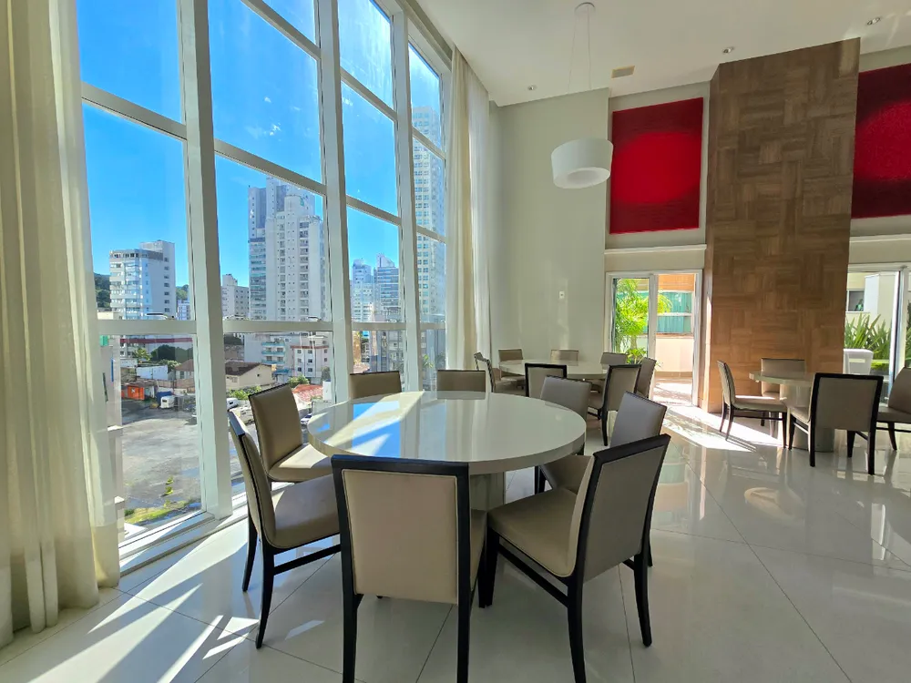 Apartamento, 3 quartos, 151000 m² - Foto 4