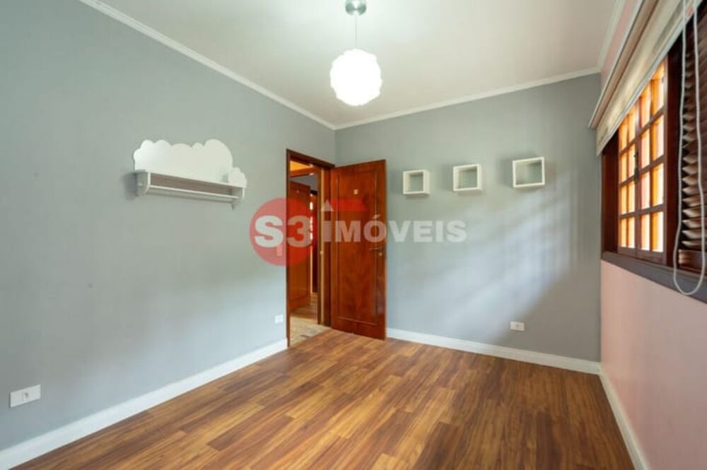 Casa, 4 quartos, 233 m² - Foto 4