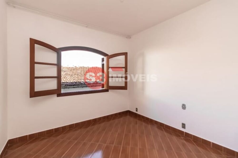Casa, 3 quartos, 209 m² - Foto 1