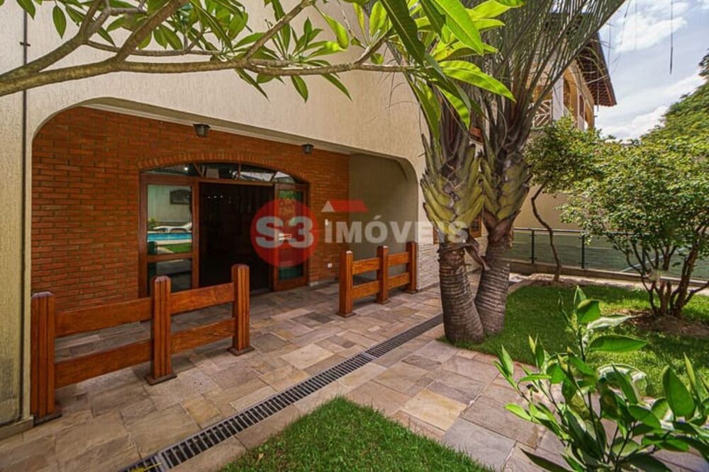 Casa, 4 quartos, 560 m² - Foto 1
