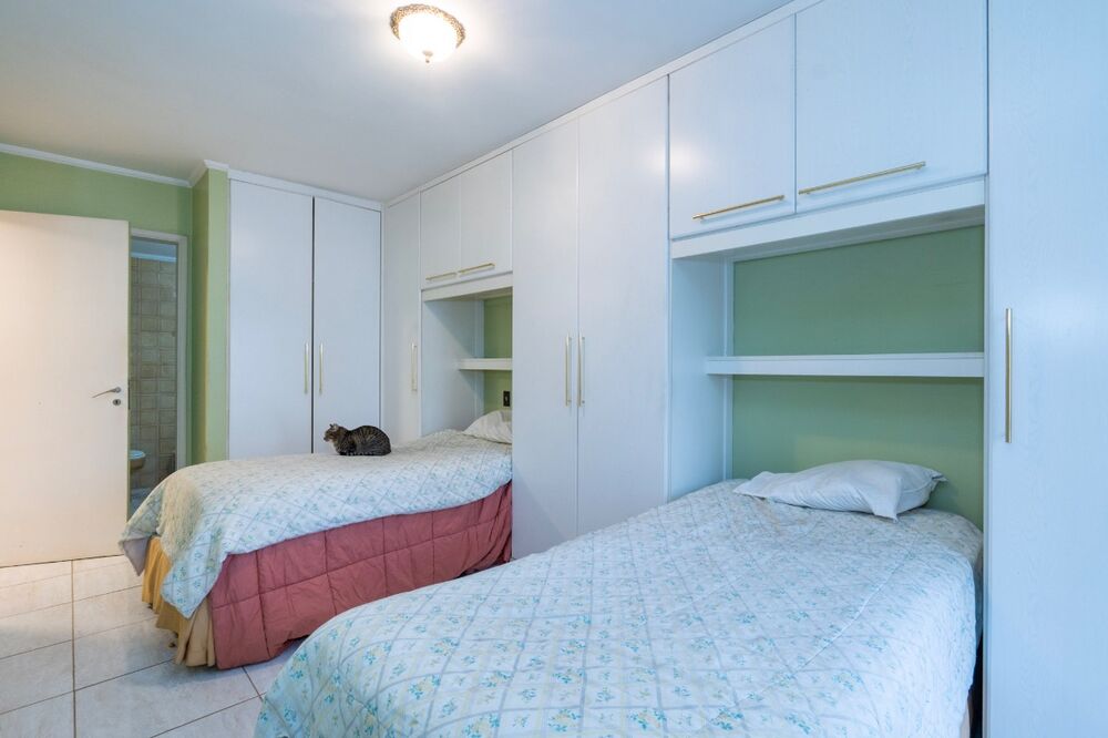 Apartamento à venda com 4 quartos, 166m² - Foto 6