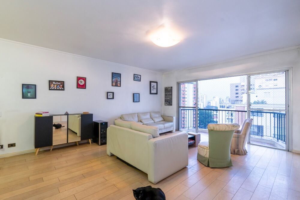 Apartamento à venda com 4 quartos, 166m² - Foto 1