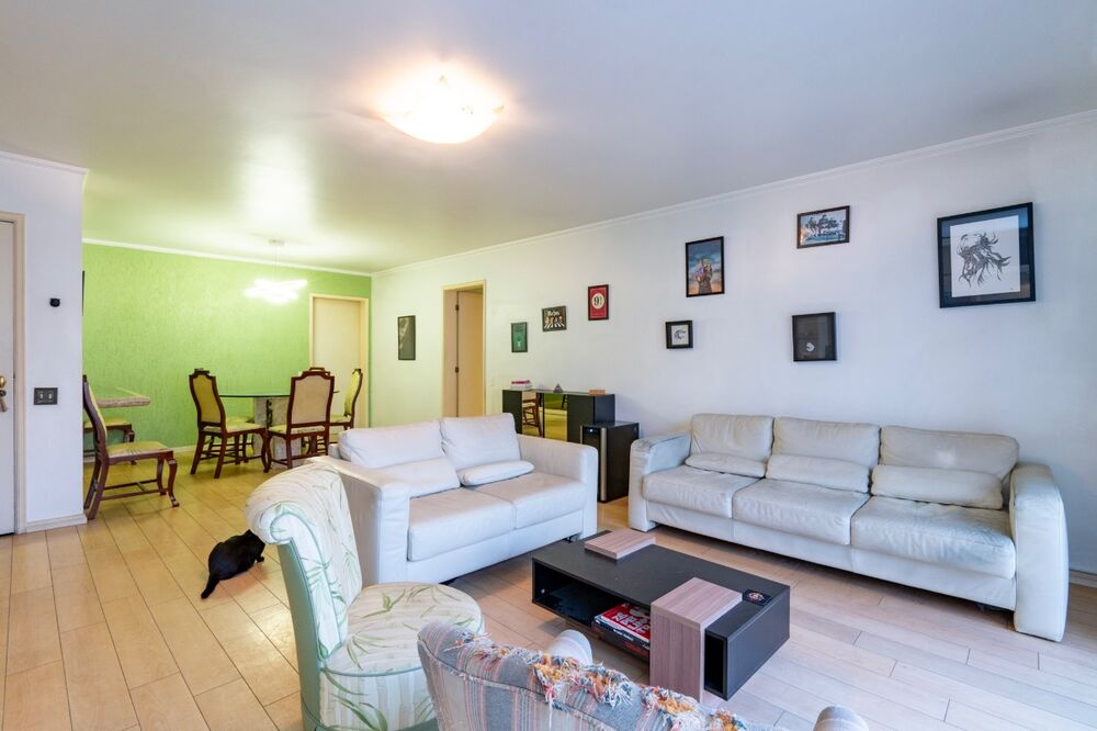 Apartamento à venda com 4 quartos, 166m² - Foto 2