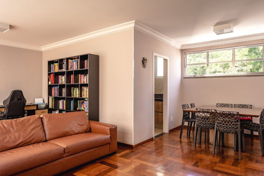 Apartamento à venda com 3 quartos, 120m² - Foto 1