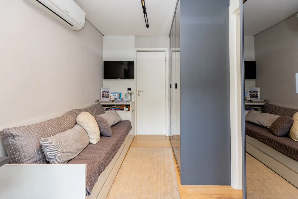 Apartamento, 3 quartos, 220 m² - Foto 3