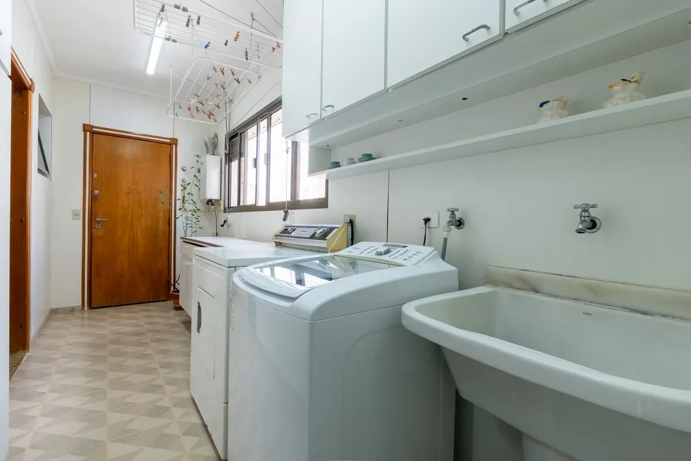 Apartamento, 4 quartos, 214 m² - Foto 1