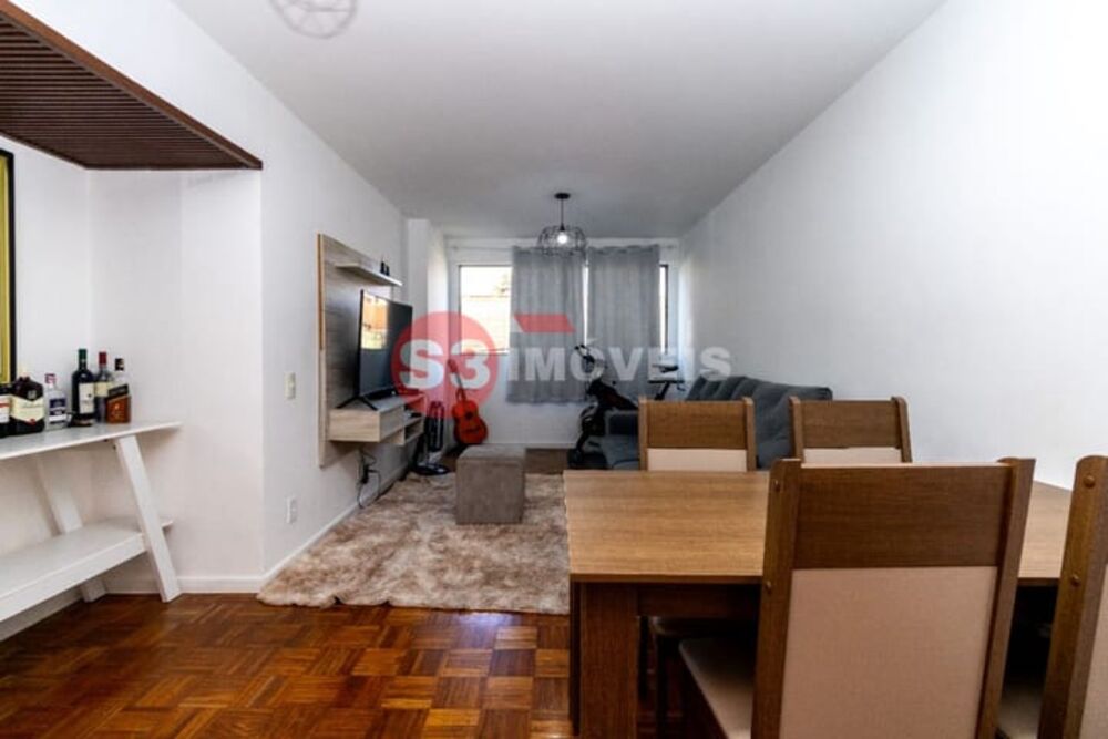 Apartamento à venda com 2 quartos, 69m² - Foto 1