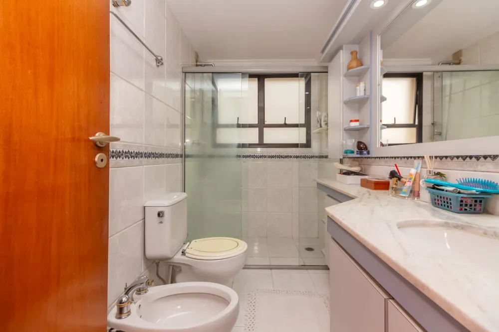 Apartamento, 4 quartos, 194 m² - Foto 2