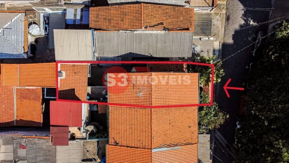 Casa à venda com 2 quartos, 100m² - Foto 2