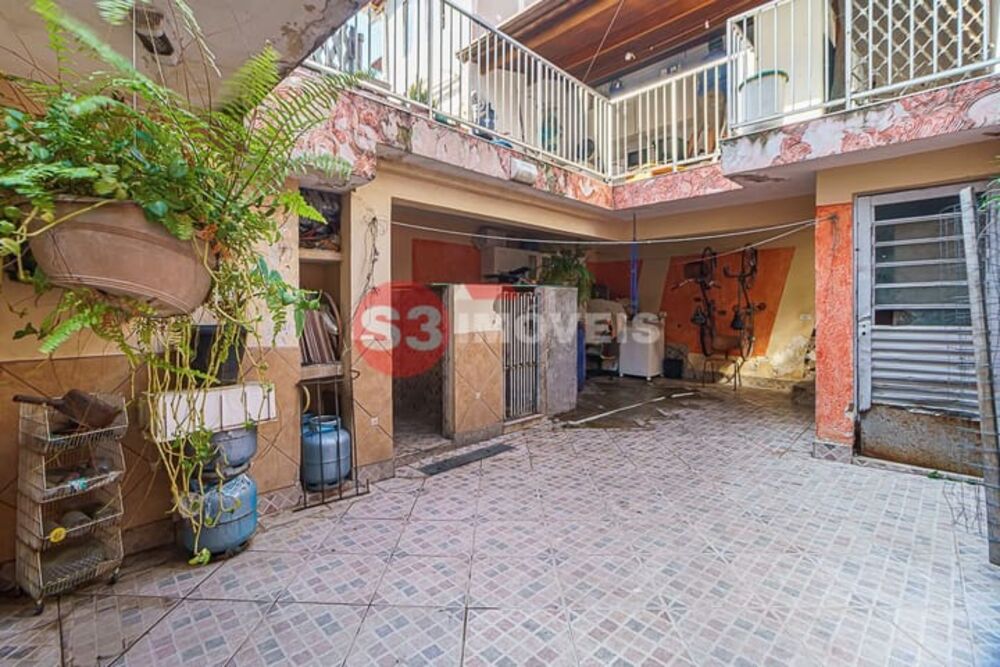 Casa à venda com 2 quartos, 100m² - Foto 8