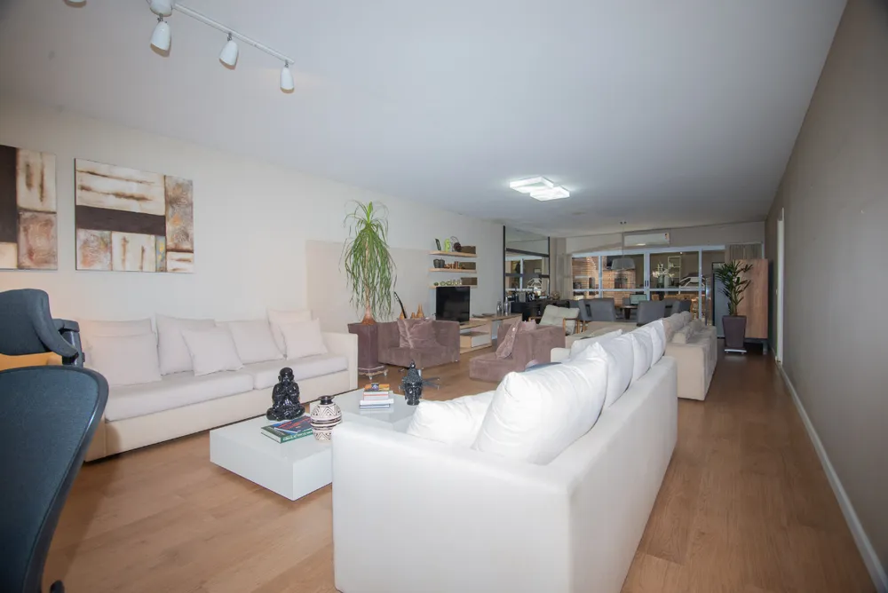 Casa, 4 quartos, 337 m² - Foto 1