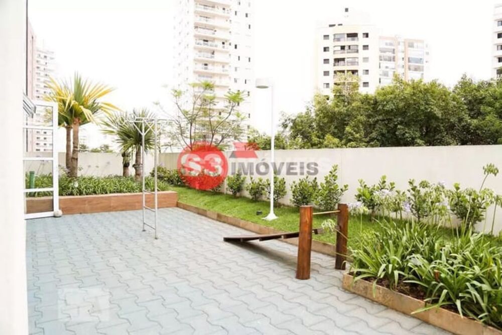 Apartamento à venda com 2 quartos, 70m² - Foto 13