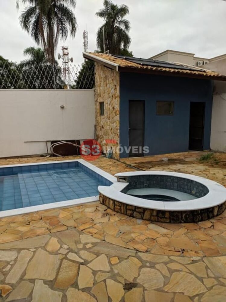 Casa, 3 quartos, 330 m² - Foto 2