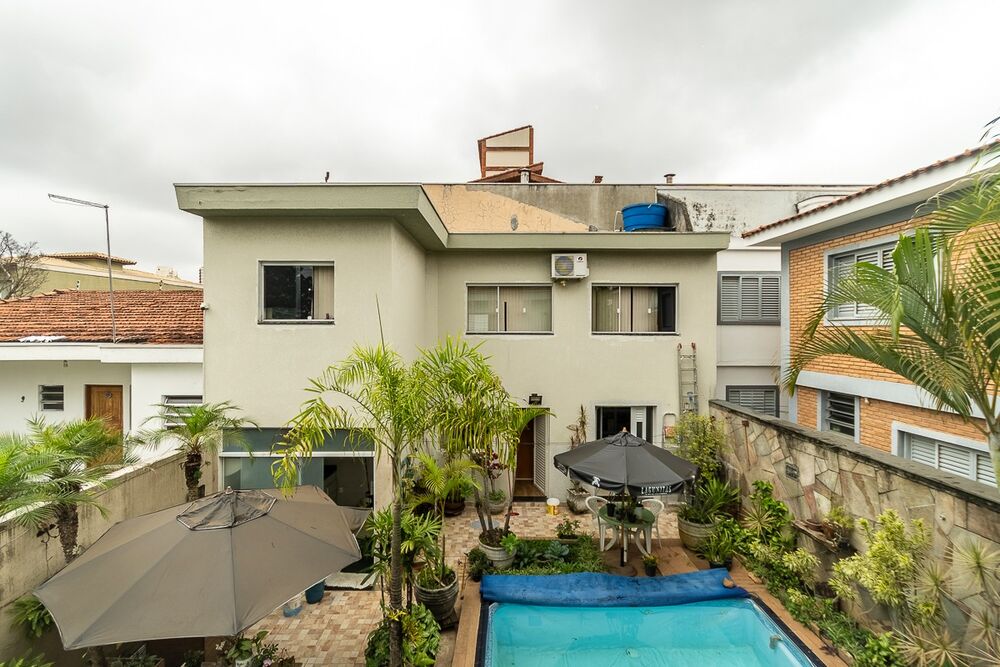 Casa, 3 quartos, 267 m² - Foto 1