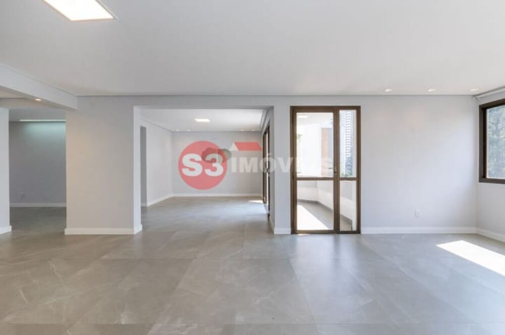 Apartamento, 4 quartos, 200 m² - Foto 1