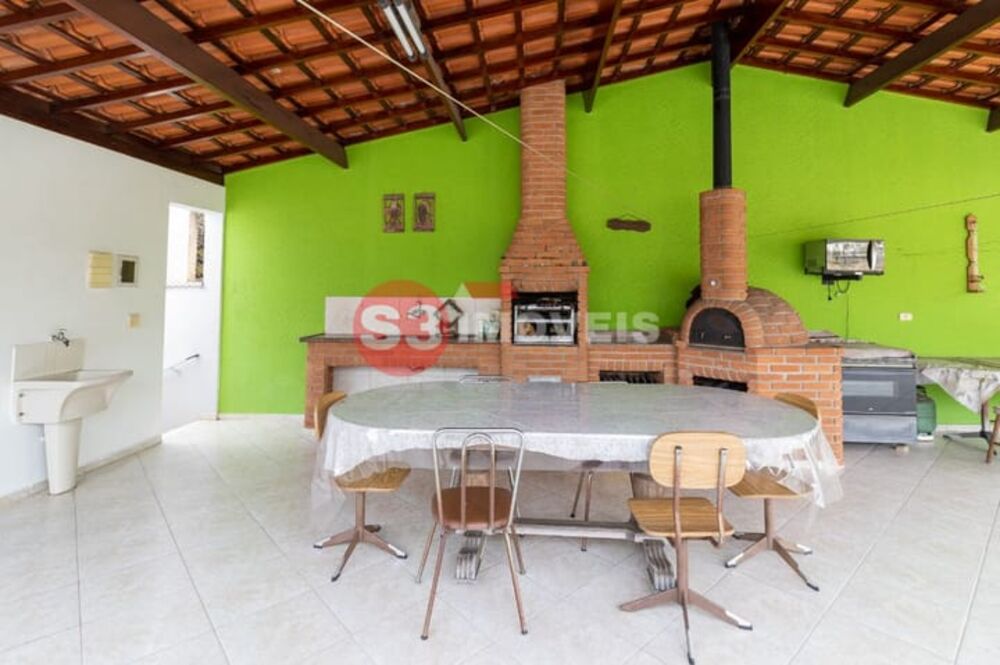 Casa, 3 quartos, 146 m² - Foto 2