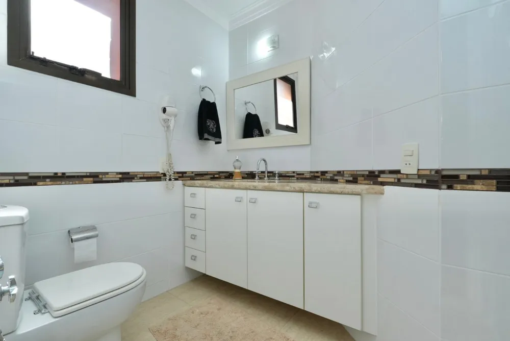 Apartamento, 3 quartos, 241 m² - Foto 3