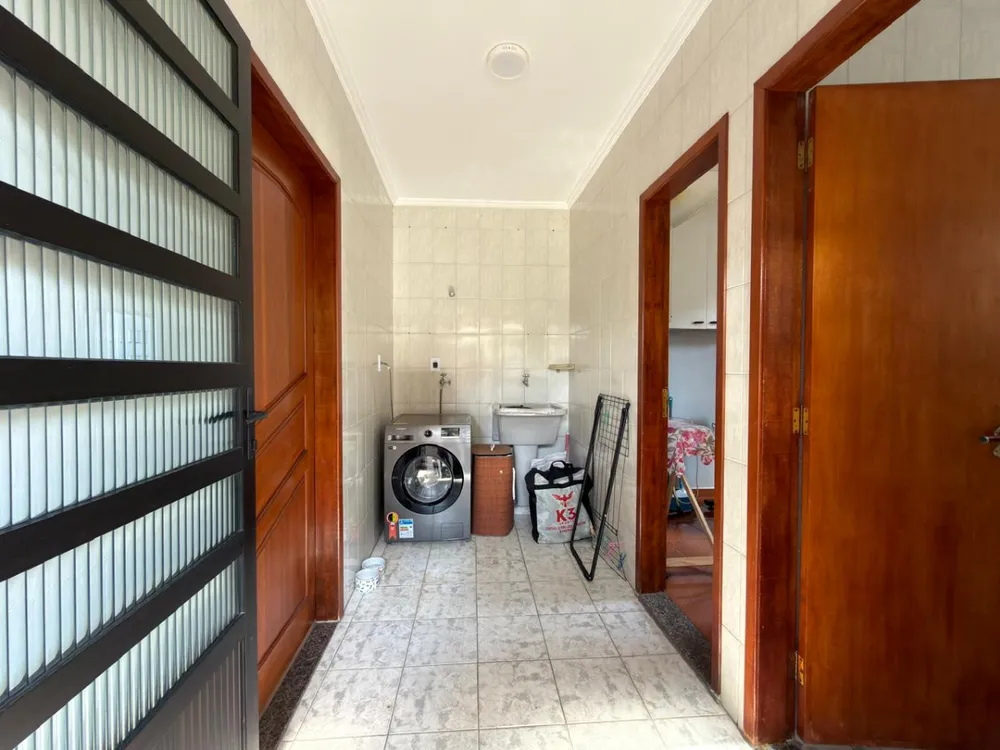 Sobrado, 3 quartos, 208 m² - Foto 2