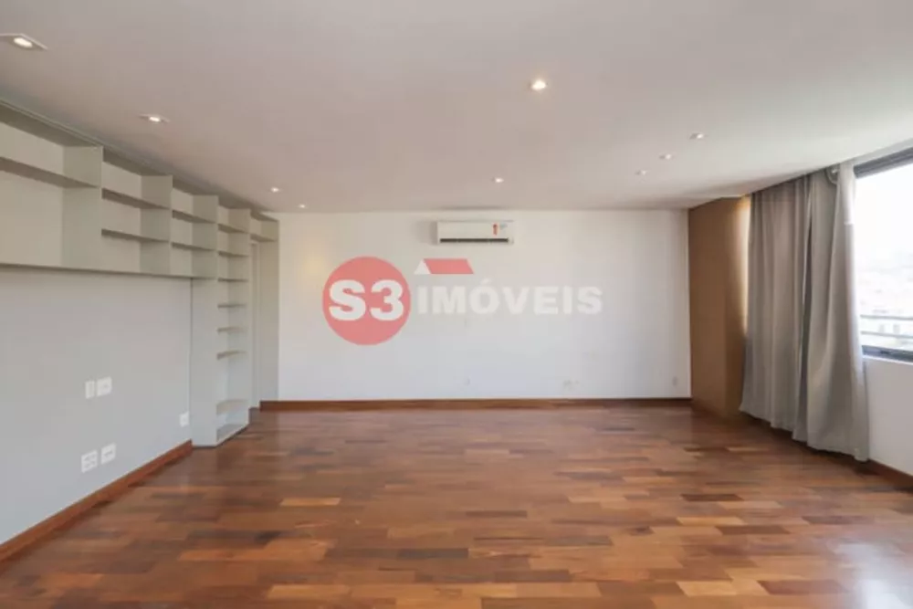 Apartamento à venda com 2 quartos, 145m² - Foto 4