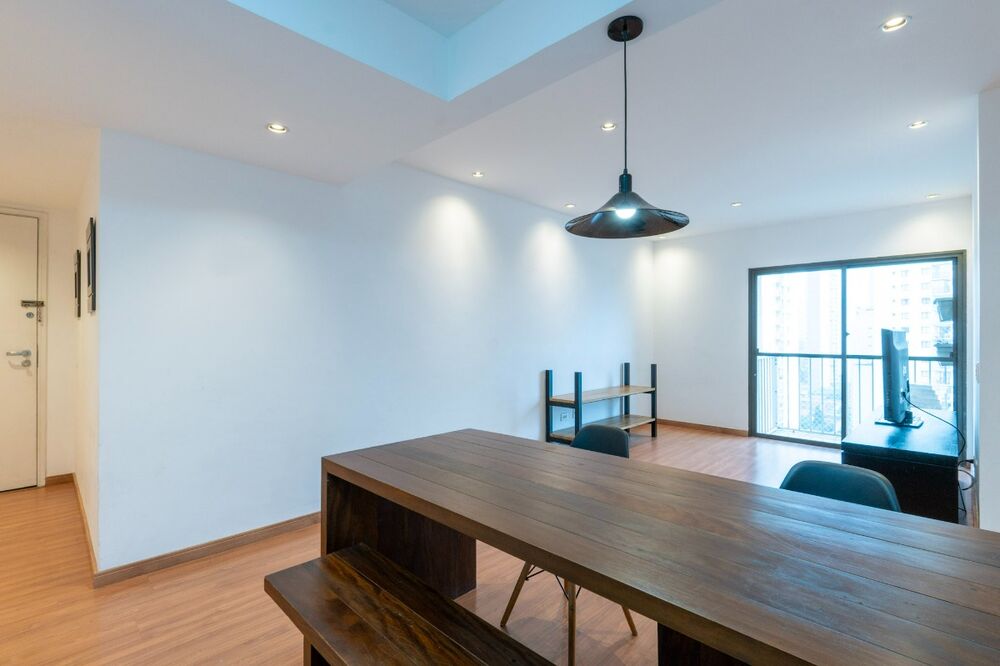 Apartamento à venda com 2 quartos, 70m² - Foto 9