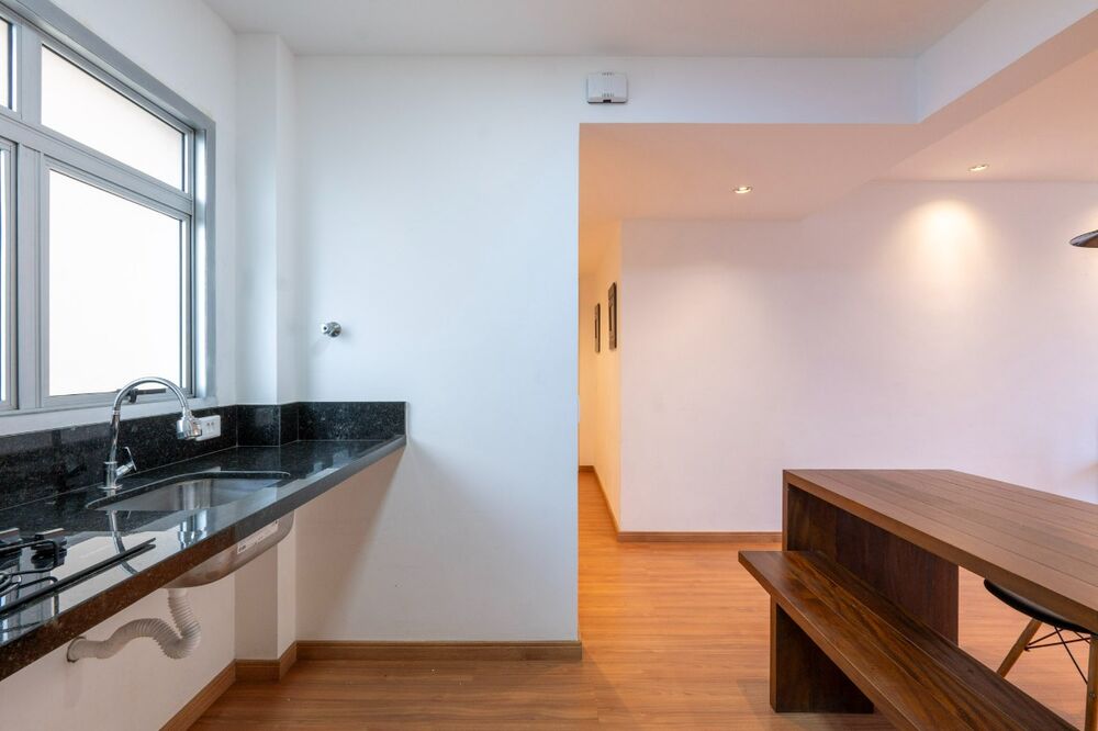 Apartamento à venda com 2 quartos, 70m² - Foto 6