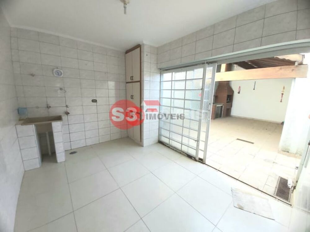 Casa, 3 quartos, 245 m² - Foto 4
