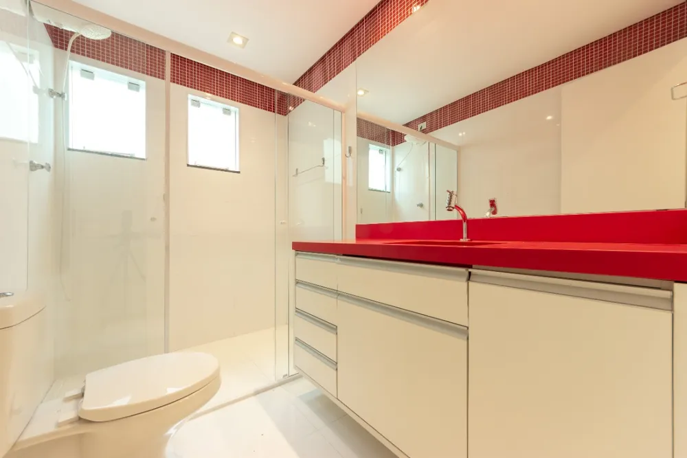 Sobrado, 3 quartos, 240 m² - Foto 3