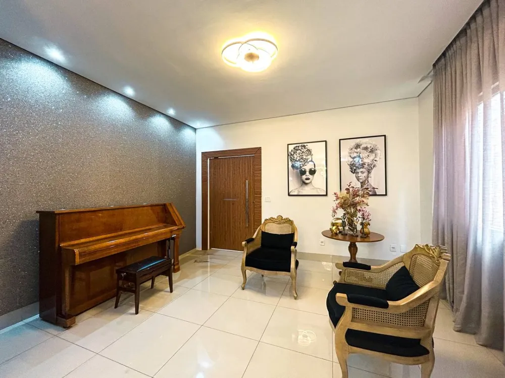 Casa, 2 quartos, 214 m² - Foto 1