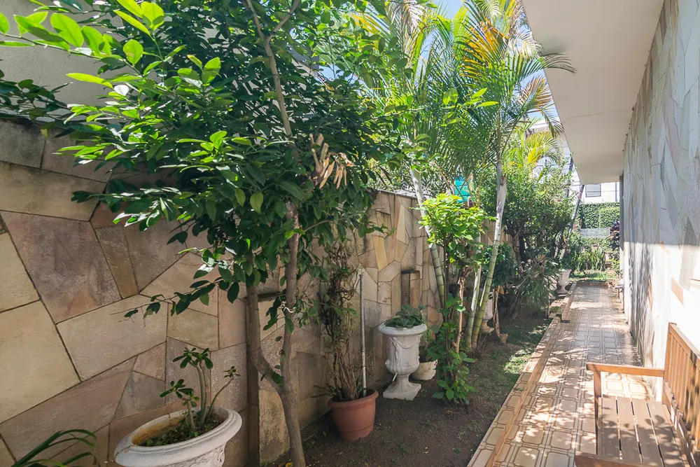 Casa, 4 quartos, 350 m² - Foto 1