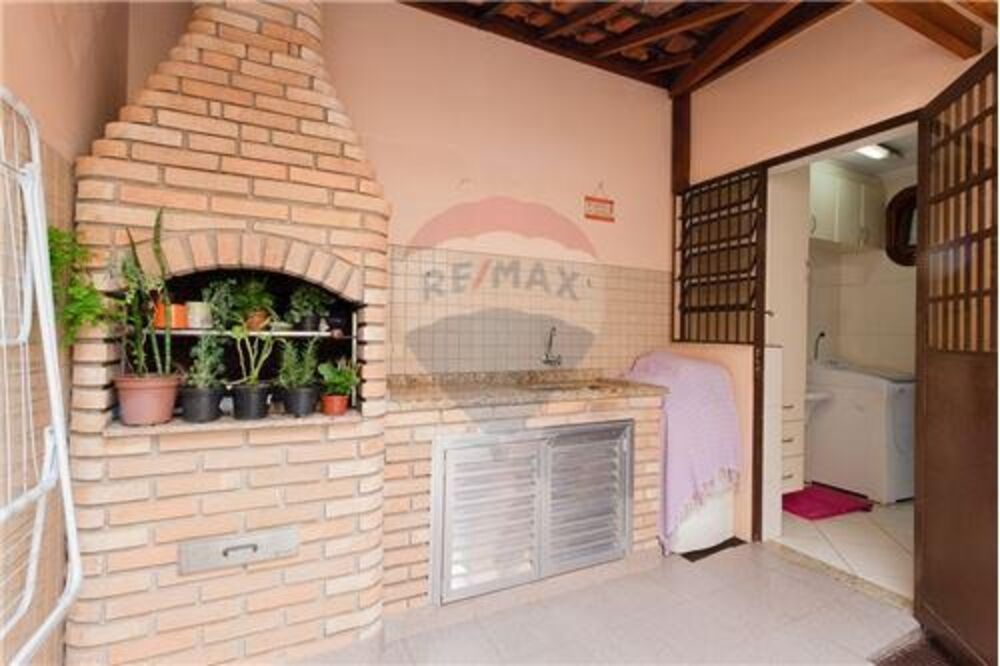 Casa, 3 quartos, 200 m² - Foto 6