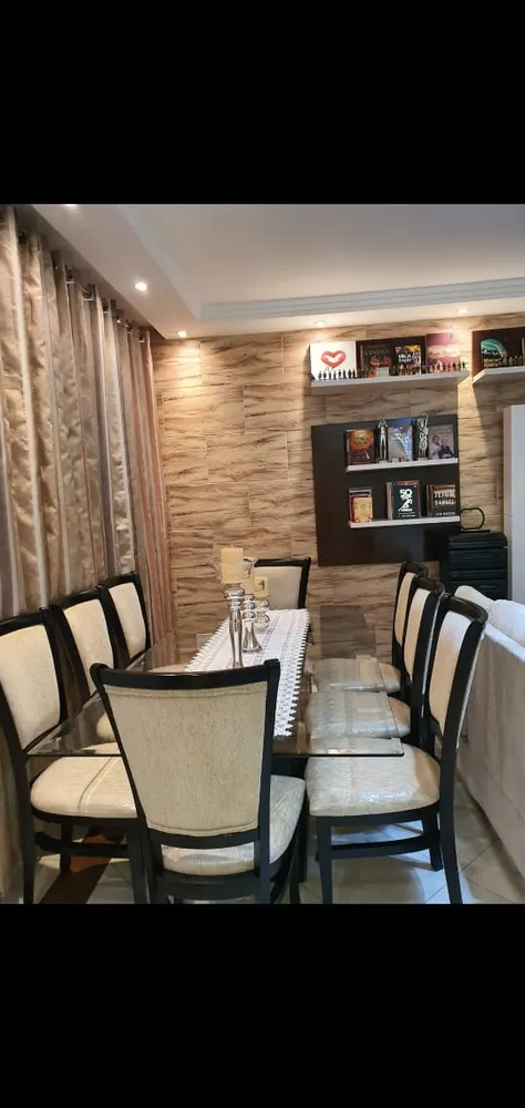 Sobrado, 3 quartos, 218 m² - Foto 2