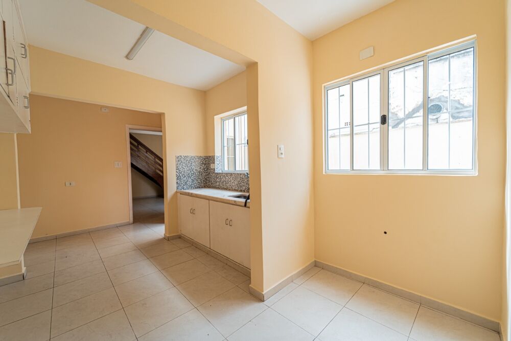 Casa à venda com 3 quartos, 120m² - Foto 7