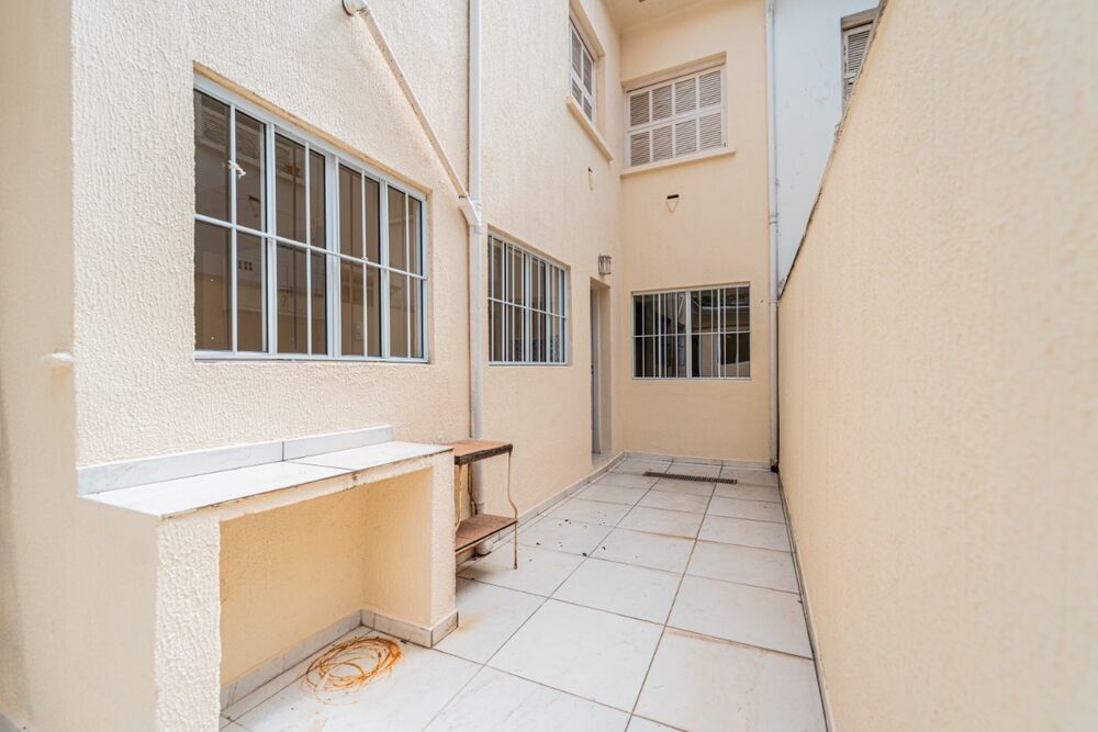 Casa à venda com 3 quartos, 120m² - Foto 10