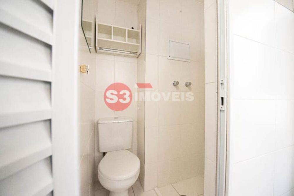 Apartamento à venda com 3 quartos, 134m² - Foto 19