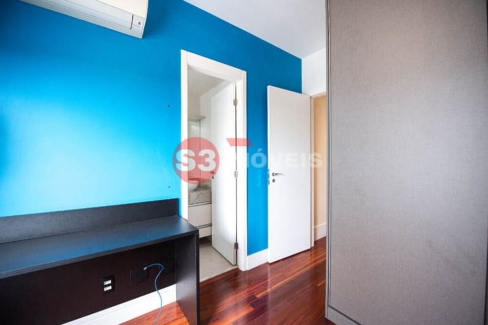 Apartamento à venda com 3 quartos, 134m² - Foto 13