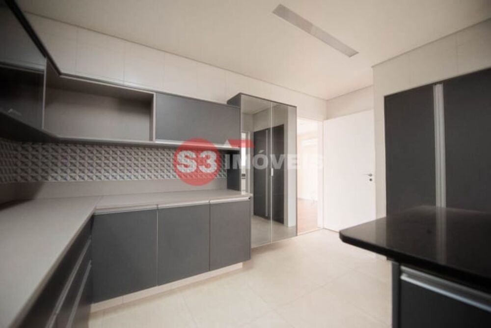Apartamento à venda com 3 quartos, 134m² - Foto 7