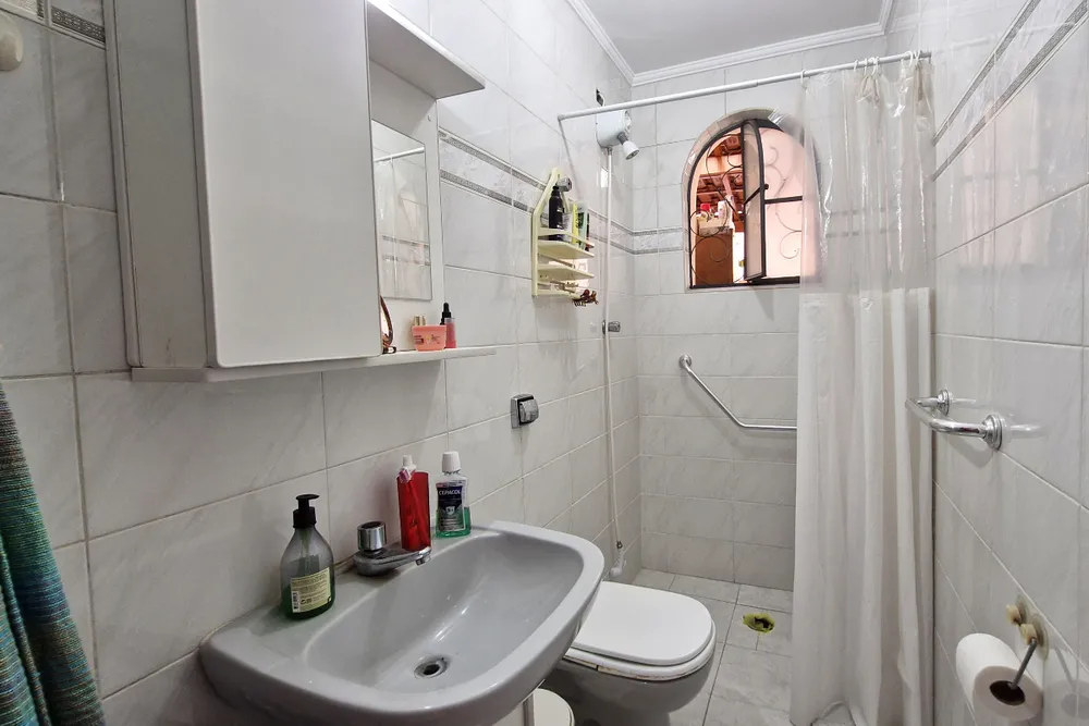 Sobrado, 6 quartos, 150 m² - Foto 1