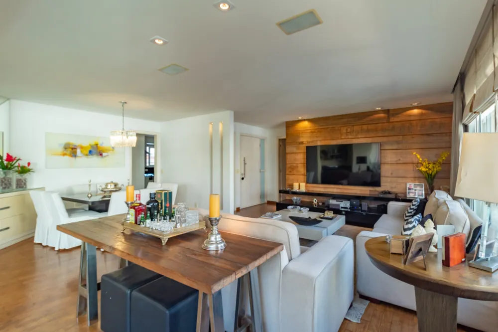 Apartamento, 3 quartos, 158 m² - Foto 1