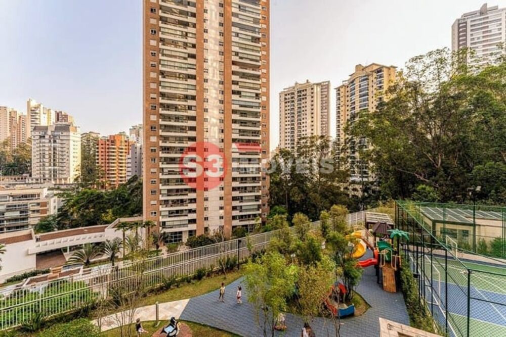 Apartamento à venda com 3 quartos, 164m² - Foto 35