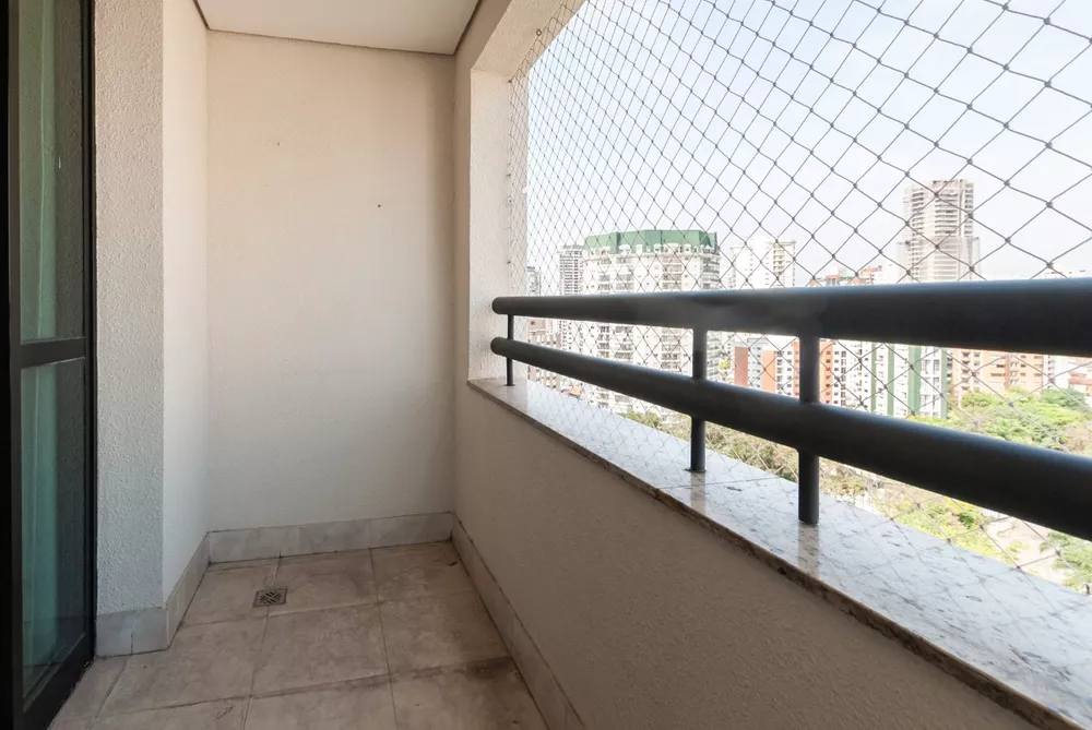 Apartamento à venda com 3 quartos, 106m² - Foto 7