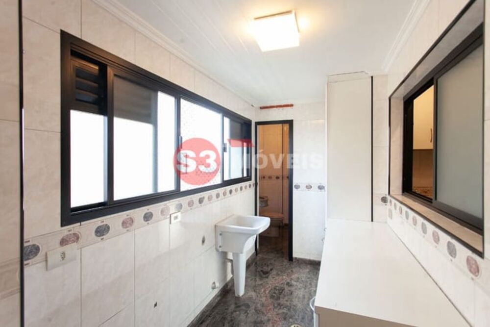Cobertura à venda com 3 quartos, 260m² - Foto 4