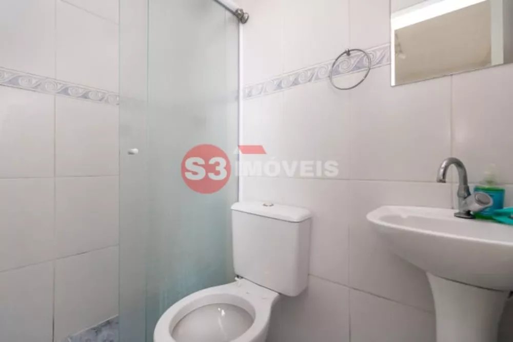 Casa à venda com 3 quartos, 190m² - Foto 2