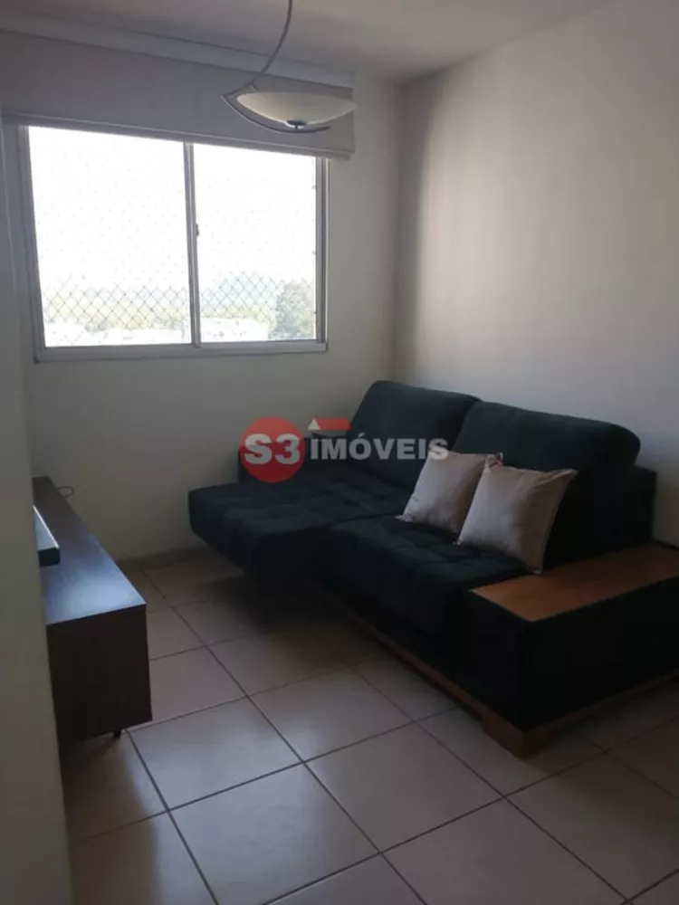 Apartamento à venda com 2 quartos, 42m² - Foto 3