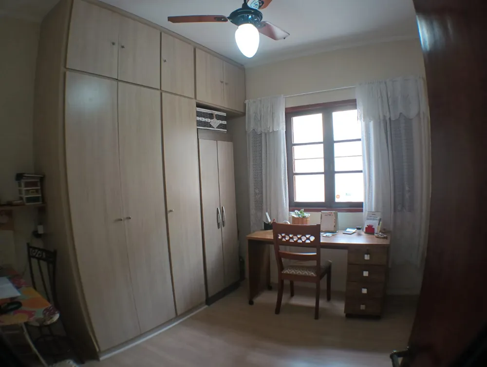 Casa, 3 quartos, 209 m² - Foto 2