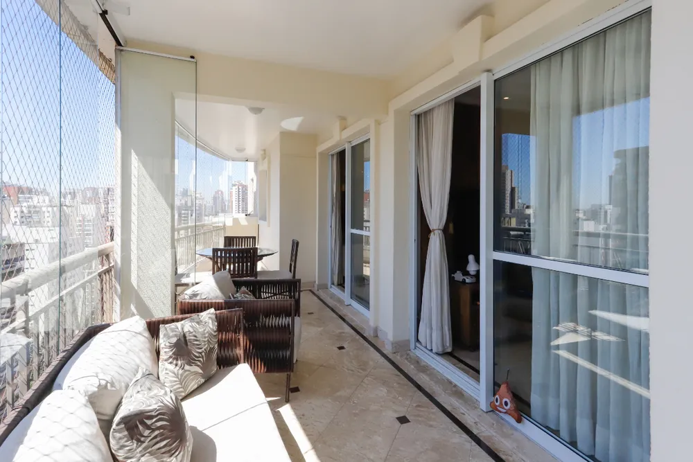 Apartamento, 3 quartos, 188 m² - Foto 1