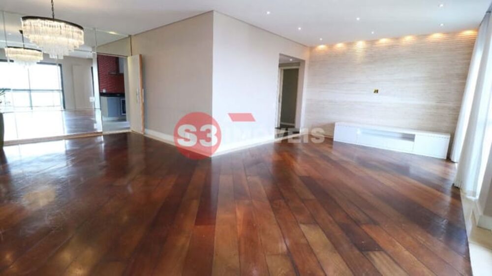 Apartamento à venda com 4 quartos, 191m² - Foto 2
