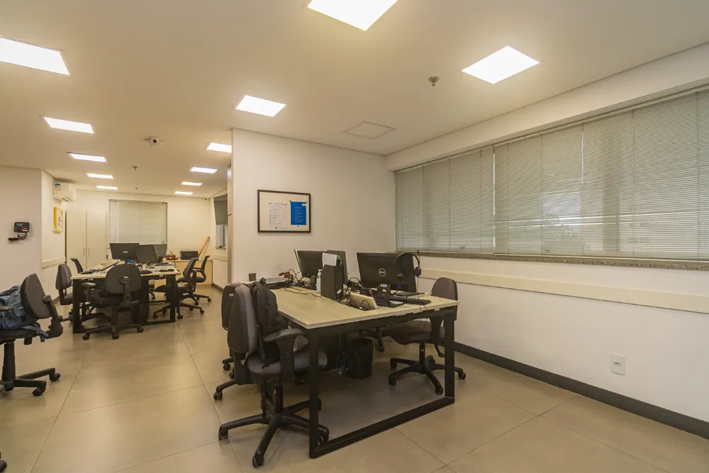 Sala-Conjunto, 204 m² - Foto 1